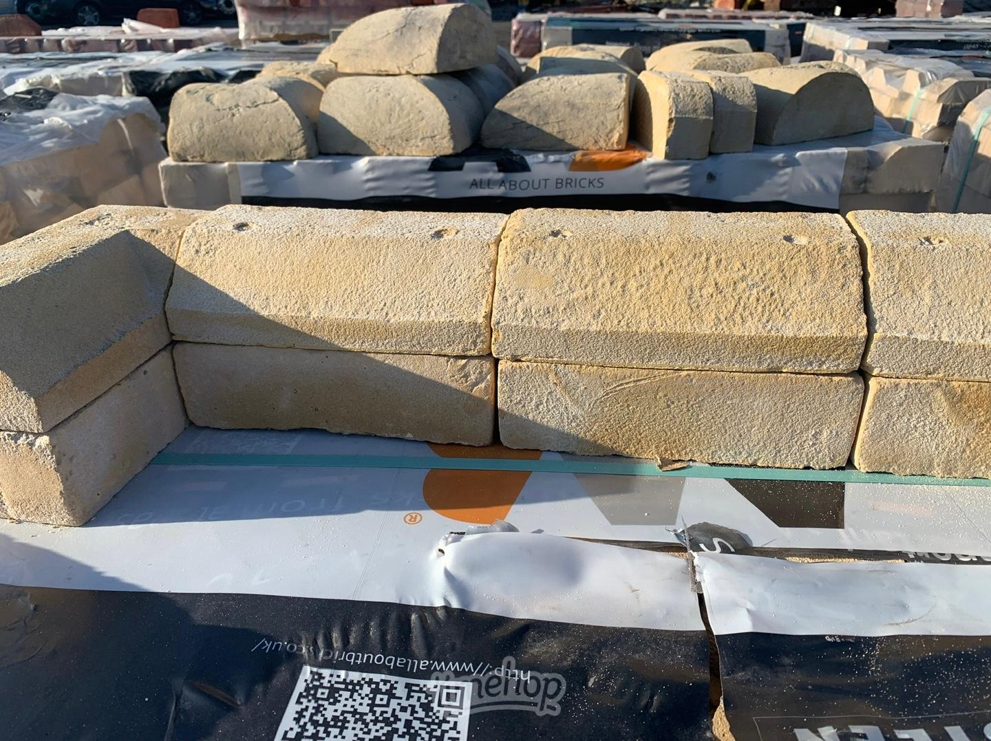 Buff Stock PL3.2 Plinth Stretcher + Corners - Image 2